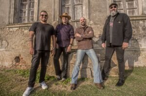 festival desterro autoral 2026,desterro autoral florianópolis programação,shows gratuitos florianópolis abril,música ao vivo florianópolis sc,festival música independente santa catarina,dazaranha show florianópolis,bnegão ibeji show sc,brasil papaya noahs florianópolis,evento cultural florianópolis 2026,trapiche beira mar norte shows,festival gratuito santa catarina,cultura florianópolis eventos,indústria cultural sc música,programação musical florianópolis abril,festival desterro autoral ingresso grátis,shows sc abril 2026