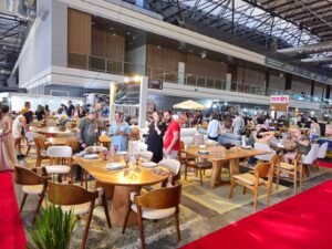 Homedecor Balneário Camboriú,feira moveleira SC,setor moveleiro Santa Catarina,eventos em Balneário Camboriú,Expocentro Balneário Camboriú,feira de móveis Brasil,indústria moveleira SC,turismo de negócios SC,economia regional Balneário Camboriú,evento gratuito SC,feira Homedecor 2026,networking setor moveleiro,negócios indústria móveis,inovação móveis Brasil,mercado moveleiro Sul Brasil