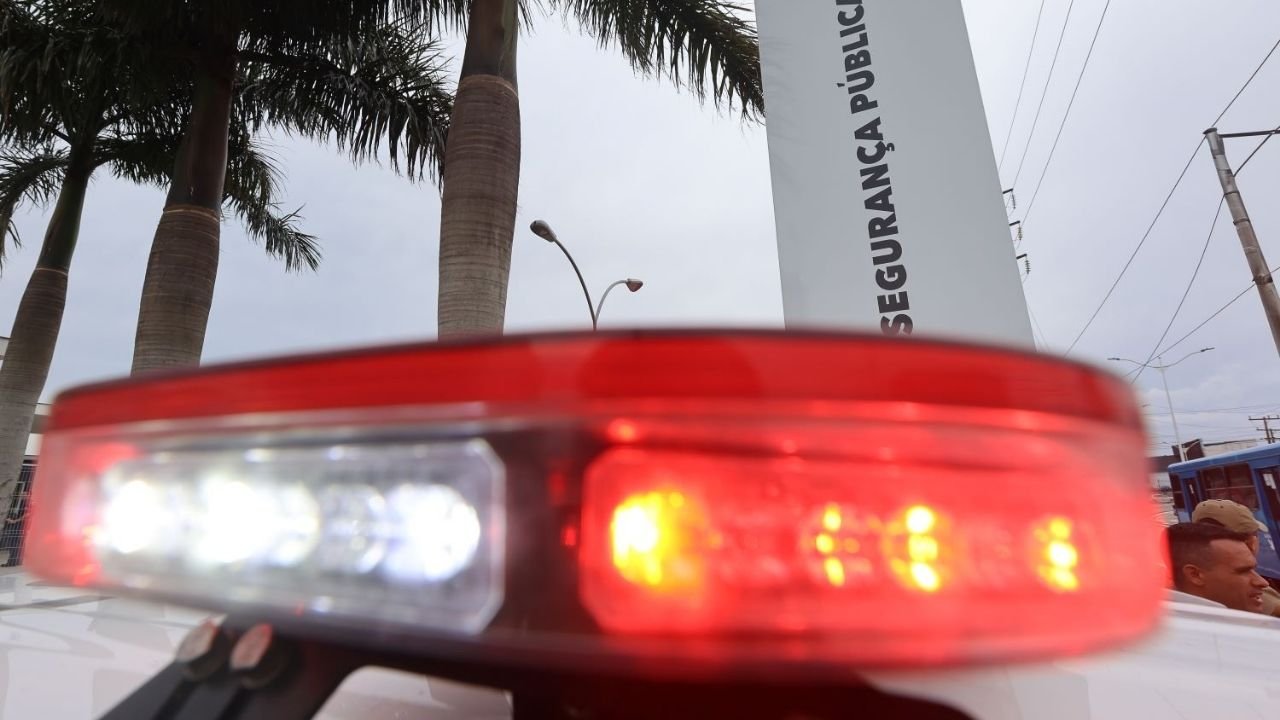 segurança pública Santa Catarina,queda da criminalidade SC,homicídios fevereiro 2026 Santa Catarina,estado mais seguro do Brasil,dados SSP SC violência,redução de crimes Santa Catarina,estatísticas criminais SC 2026,feminicídio Santa Catarina dados,crimes contra patrimônio SC,roubo de veículos Santa Catarina,estelionato Santa Catarina,violência doméstica SC estatísticas,segurança pública governo SC,índices criminais Santa Catarina,criminalidade no sul do Brasil