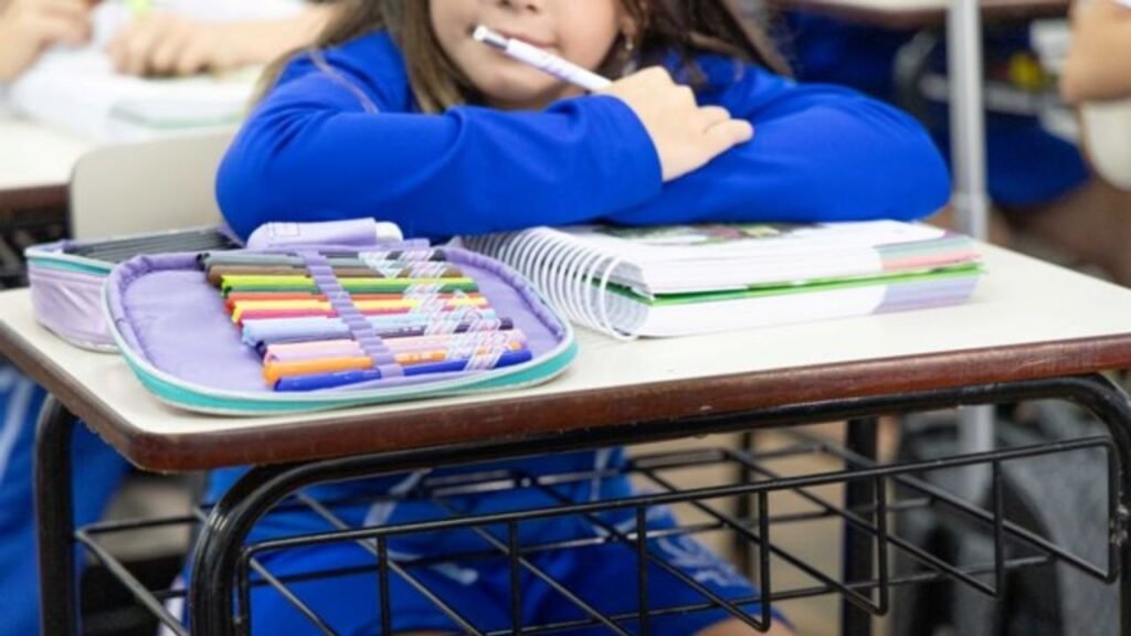 Prêmio Paz nas Escolas,Alesc cultura de paz,Assembleia Legislativa de Santa Catarina educação,Integra SC escolas,segurança nas escolas Santa Catarina,prevenção à violência escolar SC,bullying nas escolas Santa Catarina,protagonismo estudantil SC,cultura de paz nas escolas Brasil,edital Prêmio Paz nas Escolas,educação e segurança escolar SC,PlanCon Edu Multirriscos escolas,Programa Escola Mais Segura SC,políticas públicas educação Santa Catarina,projetos prevenção violência escolas