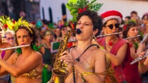 formação musical Florianópolis,oficinas de música mulheres Florianópolis,Filhas e Filhes de Eva,curso de percussão Florianópolis,curso de sopro Florianópolis,música para mulheres SC,inclusão na música Florianópolis,fanfarra feminina Florianópolis,projeto cultural música SC,oficinas musicais gratuitas Florianópolis,diversidade na música brasileira,formação musical carnaval Florianópolis,cultura independente Florianópolis,cursos de instrumentos Florianópolis,projeto musical feminino SC