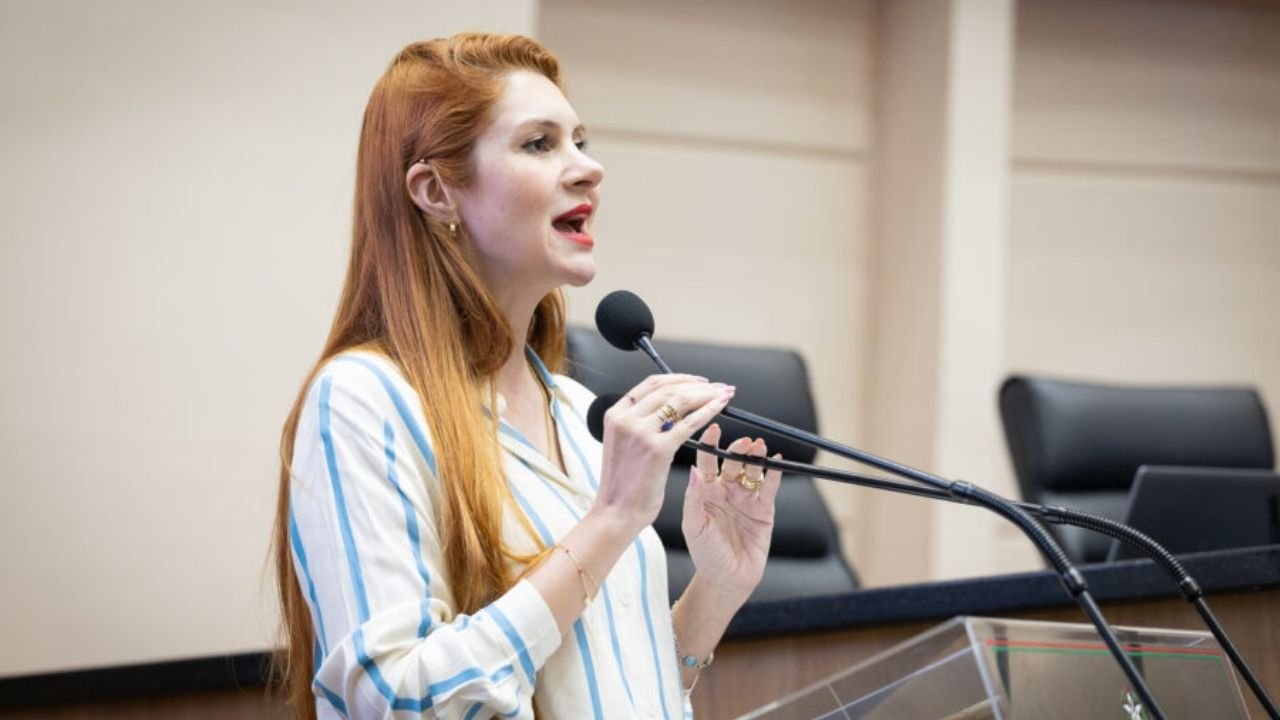 Ana Campagnolo atividades pedagógicas de gênero,PL 200/2023 Santa Catarina,Alesc debate educação gênero,direito dos pais educação Santa Catarina,atividades pedagógicas gênero escolas SC,Assembleia Legislativa Santa Catarina plenário,debates políticos Alesc,segurança pública Santa Catarina deputados,moradores de rua abordagem MPSC,aniversário Joinville 175 anos recursos governo SC,economia circular construção civil Santa Catarina,lei resíduos fundição SC,PEC da segurança Brasil debate político,política estadual Santa Catarina notícias,deputados Santa Catarina pronunciamentos