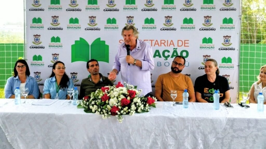 novo CEI Camboriú,Centro de Educação Infantil Antonio Francisco Bastos,creche Camboriú centro,educação infantil Camboriú vagas,prefeitura Camboriú inauguração creche,investimento educação Camboriú,Leonel Pavan educação,estrutura educação infantil SC,nova creche Camboriú 2026,educação primeira infância Camboriú,obra pública educação Camboriú,secretaria educação Camboriú Carin Krug,ampliação vagas creche Camboriú,infraestrutura educação municipal,CEI Camboriú Santa Catarina