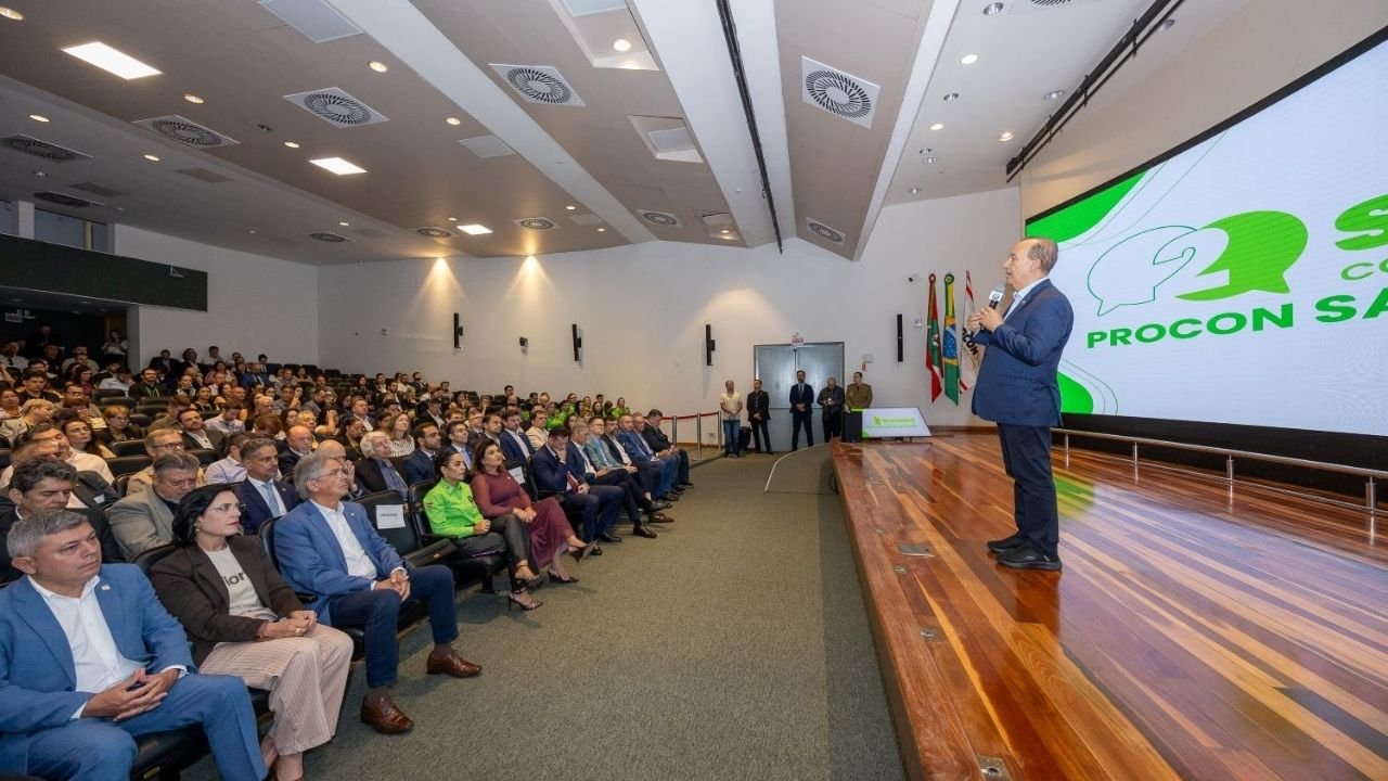 Procon SC monitoramento de preços,Santa Catarina fiscalização de preços varejo,Secretaria da Fazenda SC painel de preços,Painel de Preços SC sistema,defesa do consumidor Santa Catarina,governo Jorginho Mello Procon,fiscalização de mercado Santa Catarina,tecnologia para defesa do consumidor,Procon SC fiscalização digital,Sistema de Administração Tributária SAT SC,varejo Santa Catarina monitoramento preços,política pública defesa do consumidor SC,Congresso Internacional Procon Alesc Florianópolis,proteção ao consumidor Santa Catarina,inovação na gestão pública Santa Catarina
