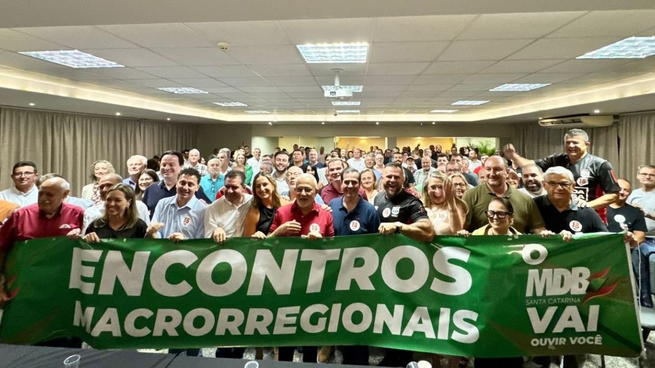 MDB Santa Catarina eleições 2026,candidatura própria MDB SC,encontro MDB Florianópolis,política catarinense 2026,MDB Grande Florianópolis,Mauro de Nadal MDB,Carlos Chiodini MDB SC,Rafael Pezenti MDB,liderança política Santa Catarina,eleições governo SC