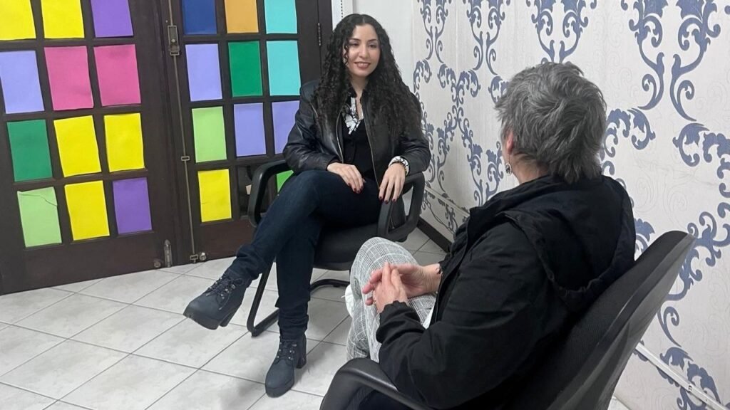 psicologia idosos Balneário Camboriú,oficina psicologia BC,saúde mental terceira idade SC,Secretaria da Pessoa Idosa BC,atendimento psicológico gratuito idosos,psicologia analítica SC,ansiedade depressão idosos,qualidade de vida idosos Santa Catarina,políticas públicas idosos BC,Prefeitura Balneário Camboriú saúde,bem-estar terceira idade,atendimento psicológico breve,autoconhecimento idosos,desenvolvimento emocional terceira idade,serviço gratuito saúde mental SC,oficina psicologia 60+