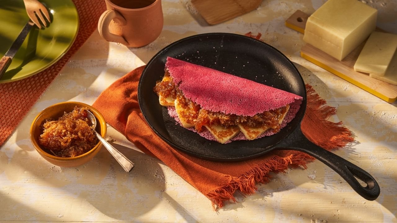 tapioca doce receita,tapioca colorida beterraba,tapioca com cocada cremosa,receita com queijo coalho doce,como fazer tapioca diferente,receita fácil de tapioca doce,tapioca recheada doce,sobremesa com tapioca brasileira,receita com polvilho doce,tapioca gourmet doce,receitas rápidas doces Brasil,tapioca com cocada queimada,receita criativa tapioca,sobremesa fácil com queijo coalho,tapioca doce simples passo a passo