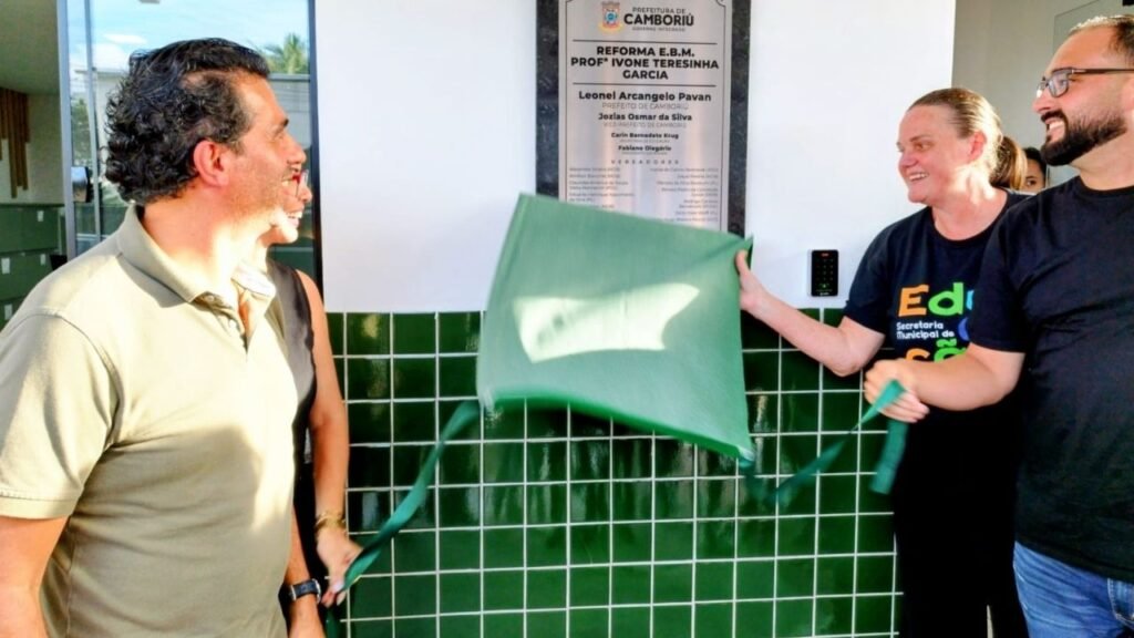 Escola Ivone Terezinha Garcia reforma,investimento educação Camboriú SC,melhorias escolas municipais Camboriú,infraestrutura escolar Santa Catarina,quadras esportivas escola Camboriú,acessibilidade escola pública SC,educação municipal Camboriú obras,Prefeitura Camboriú educação investimento,modernização escola SC,ensino público Camboriú melhorias