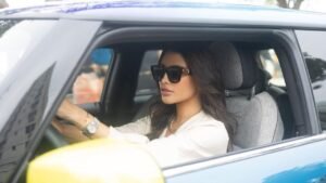 Priscila Vaz filme,O Velho Fusca estreia,cinema Santa Catarina,Balneário Camboriú estreia filme,Brusque ação social cinema,atriz catarinense Priscila Vaz,filme comédia familiar Brasil,GNC Cinemas Balneário Shopping evento,Cinema Havan Brusque sessão especial,educação através do cinema,cultura em Santa Catarina,produção audiovisual brasileira,impacto social cinema,inspiração jovens estudantes,desenvolvimento social cultura,estreia filme SC