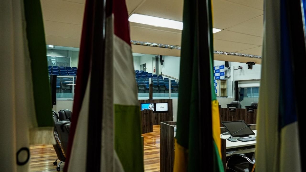 câmara de balneário camboriú,projetos de lei balneário camboriú,sessão câmara bc,política municipal santa catarina,projetos legislativos bc,pauta câmara balneário camboriú,praia central regulamentação esportes,turismo balneário camboriú,cidades inteligentes bc,evasão escolar política pública,faixas iluminadas balneário camboriú,estágio estudantes lei municipal,educação balneário camboriú,tecnologia gestão urbana bc,infraestrutura urbana santa catarina