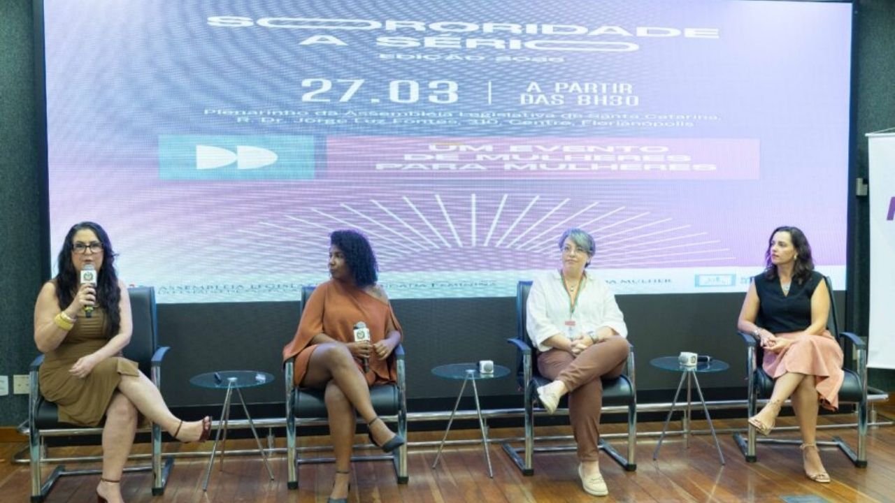 Sororidade a Sério Alesc,empreendedorismo feminino Florianópolis,protagonismo feminino Santa Catarina,evento mulheres Alesc,liderança feminina Brasil,Sebrae mulheres negócios,mulheres empreendedoras SC,empoderamento feminino evento,políticas públicas mulheres SC,networking feminino Florianópolis,desenvolvimento feminino Brasil,incentivo empreendedorismo feminino,mulheres no mercado de trabalho SC,liderança feminina Santa Catarina,eventos Alesc Florianópolis