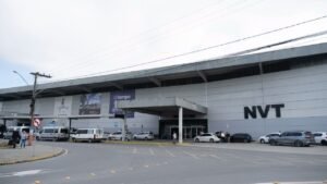 Aeroporto de Navegantes passageiros Páscoa,movimento aeroporto Navegantes 2026,Motiva Aeroportos SC,turismo Santa Catarina feriado Páscoa,voos Navegantes passageiros previsão,aeroporto SC crescimento passageiros,transporte aéreo Santa Catarina 2026,mobilidade aérea Brasil turismo,fluxo aeroporto feriado Páscoa,dicas viagem aeroporto Navegantes,check-in digital voo Brasil,regras bagagem voos Brasil,planejamento viagem Páscoa SC,desenvolvimento turismo Navegantes SC,aeroporto internacional Navegantes movimento