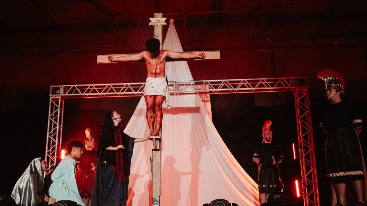 Teatro Paixão de Cristo Itajaí,evento religioso Itajaí 2026,comunidade salesiana SC,Parque Dom Bosco evento,cultura religiosa Santa Catarina,espetáculo Paixão de Cristo SC,evento gratuito Itajaí março,ação social doação Itajaí,educação salesiana Santa Catarina,Dom Bosco Itajaí projeto social,teatro religioso Balneário Camboriú,integração comunitária SC,desenvolvimento social Itajaí,eventos culturais SC março,programação religiosa Santa Catarina