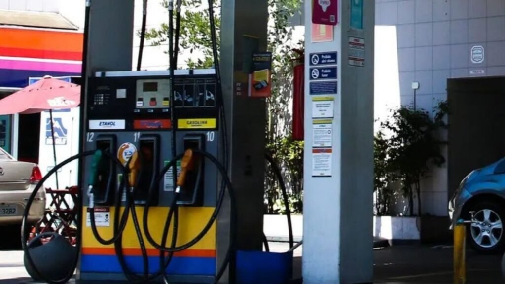 preços dos combustíveis Brasil,fiscalização combustíveis Brasil,Procons fiscalização combustíveis,Governo do Brasil combustíveis,Senacon combustíveis,aumento abusivo combustíveis,postos de gasolina fiscalização Brasil,distribuidoras combustíveis investigação,defesa do consumidor Brasil combustíveis,fiscalização combustíveis Brasília Distrito Federal,mercado de combustíveis Brasil,operação fiscalização combustíveis,multas Código de Defesa do Consumidor combustíveis,Procons Brasil atuação,segurança pública combustíveis Brasil
