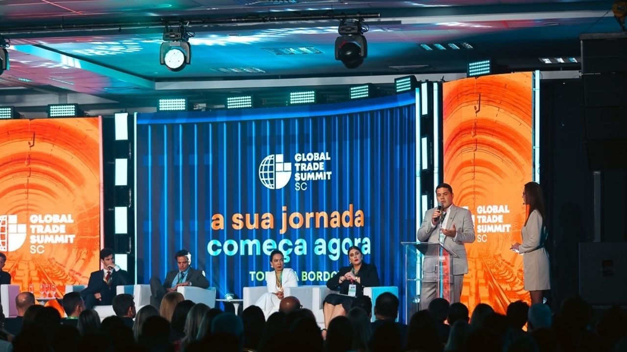 Global Trade Summit 2026,comércio exterior brasileiro,Intermodal South America 2026,Itajaí comércio exterior,Balneário Camboriú eventos,logística Brasil,transporte e logística América Latina,ACII Itajaí,Núcleo de Comércio Exterior NCE,desenvolvimento econômico Itajaí,eventos de negócios Brasil,networking empresarial comércio exterior,mercado internacional Brasil,feira Intermodal São Paulo,Summit comércio exterior Brasil,empresas de logística Brasil,comércio internacional Santa Catarina,crescimento econômico regional,oportunidades de negócios logística