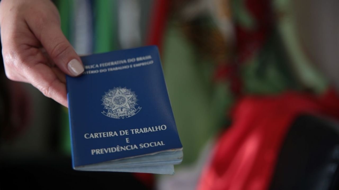 empregos formais Santa Catarina,geração de empregos SC 2026,mercado de trabalho Santa Catarina,Novo Caged janeiro 2026,empregos com carteira assinada SC,economia de Santa Catarina crescimento,indústria de transformação Santa Catarina empregos,empregos formais Brasil ranking estados,geração de empregos Joinville Blumenau Fraiburgo,setor de serviços Santa Catarina empregos,construção civil empregos SC,Ministério do Trabalho Caged dados emprego,economia catarinense 2026,desenvolvimento econômico Santa Catarina,mercado de trabalho formal Brasil