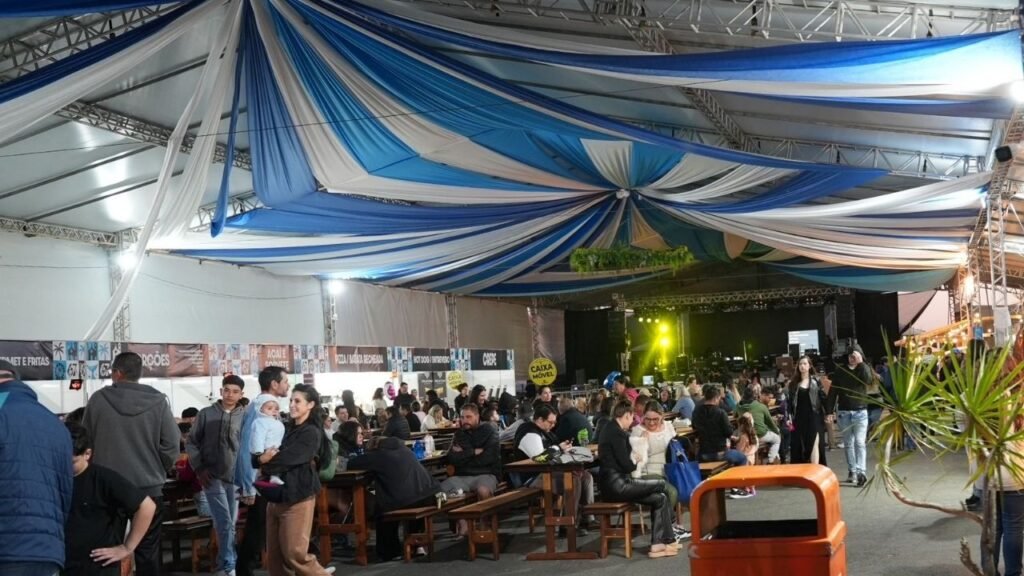 Festa Nacional do Marisco Penha 2026,credenciamento gastronomia Penha SC,evento gastronômico Penha Santa Catarina,Secretaria de Turismo de Penha edital,estandes Festa do Marisco Penha,turismo gastronômico Santa Catarina,Kartódromo Internacional Beto Carrero evento,licitação gastronomia Penha,credenciamento estandes evento SC,carrinhos de alimentação evento Penha,gastronomia litoral norte Santa Catarina,festival gastronômico Penha SC,festa tradicional Penha Santa Catarina,edital área gastronômica Festa do Marisco,empreendedores gastronomia eventos SC