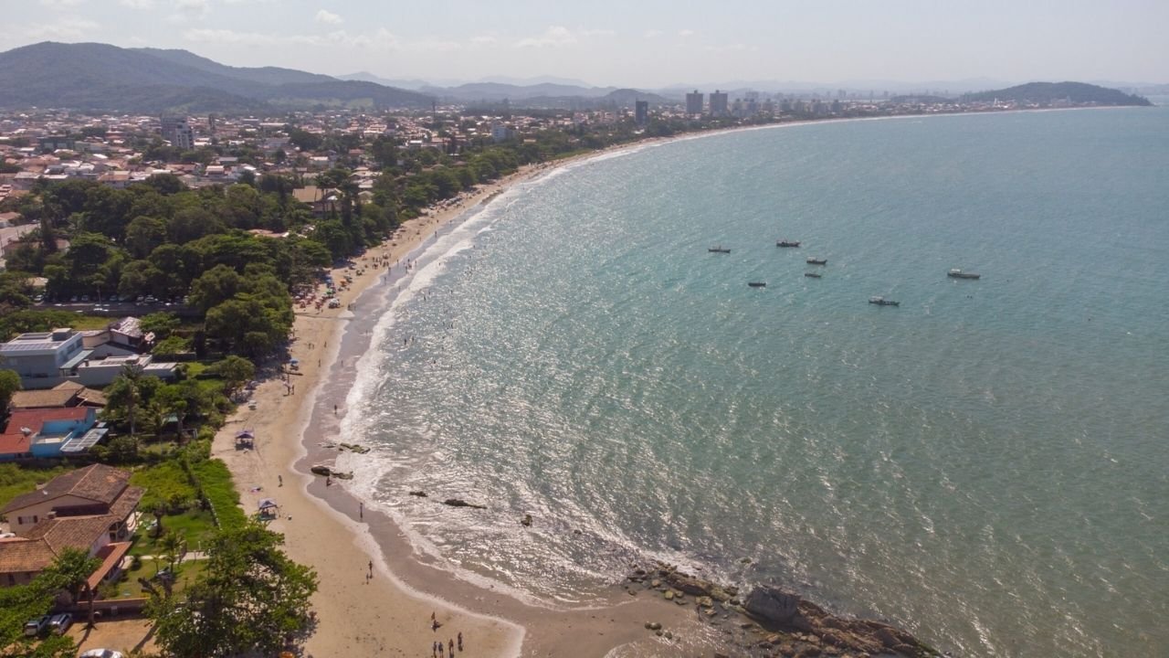 Aquathlon Penha 2026,Volta de Penha natação,natação em mar aberto Penha SC,corrida e natação Penha Santa Catarina,evento esportivo Penha SC,Praia da Armação Penha competição,turismo esportivo Penha Santa Catarina,provas esportivas litoral catarinense,atletas em Penha competição esportiva,Fundação Municipal de Esportes de Penha,esportes no litoral de Santa Catarina,competição aquathlon Santa Catarina,evento de natação Penha SC,corrida e natação mar aberto SC,calendário esportivo Penha