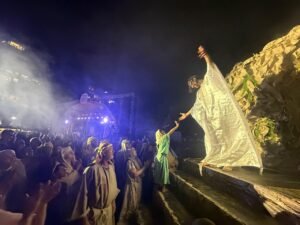 Paixão de Cristo Itapema 2026,evento Sexta-feira Santa Itapema,encenação religiosa SC,turismo Itapema eventos,cultura Itapema programação,litoral Santa Catarina eventos,espetáculo religioso gratuito,Paixão de Cristo praia SC,programação religiosa Itapema,eventos abril Santa Catarina,turismo religioso Brasil,atrações Itapema 2026,eventos culturais SC,viagem Itapema abril,turismo litoral catarinense,encenação teatral religiosa Brasil,comunidade Itapema evento