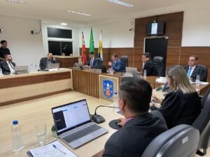 Câmara de Navegantes sessão ordinária,vereadores Navegantes SC,melhorias urbanas Navegantes,anteprojeto esportivo Navegantes,política municipal Santa Catarina,desenvolvimento urbano Navegantes,moção de aplauso Navegantes,atletas Navegantes ginástica artística,economia local Navegantes SC,gestão pública municipal SC,Câmara de Vereadores Navegantes notícias,projetos municipais Navegantes,esporte municipal Navegantes SC,serviços públicos Navegantes melhorias,infraestrutura urbana Navegantes SC