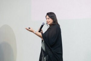 varejo de moda infantil Brasil,Marli Forlin VOAR,empreendedorismo feminino Brasil,indústria de moda infantil SC,lojistas moda infantil,desafios varejo feminino,Grupo Marlan Guaramirim,moda infantil Santa Catarina,gestão varejo moda,crescimento negócios femininos,liderança feminina Brasil,eventos varejo moda,tendências varejo infantil,mercado moda infantil Brasil,conexão lojistas Brasil,desenvolvimento empreendedorismo feminino