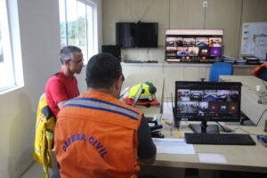 Simulado de Desastres em Santa Catarina,Porto Belo simulado de desastres,Defesa Civil de Santa Catarina,Defesa Civil de Porto Belo,gestão de riscos em Porto Belo SC,prevenção de enchentes Porto Belo,forças de segurança Santa Catarina,planejamento estratégico defesa civil,eventos climáticos extremos SC,Corpo de Bombeiros Militar de Santa Catarina,Polícia Militar de Santa Catarina,Guarda Municipal de Porto Belo,treinamento de emergência em Porto Belo,segurança pública em Porto Belo SC,ações preventivas Santa Catarina,maior simulado de desastres SC