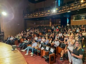 educação em Balneário Camboriú,nova secretária de educação Balneário Camboriú,Zélia Zanella,investimentos na educação BC,educação pública Balneário Camboriú SC,Secretaria de Educação de Balneário Camboriú,programa Empresa Nota 10,programa Escola +Forte,políticas educacionais em Santa Catarina,gestão educacional municipal,infraestrutura escolar Balneário Camboriú,investimentos públicos educação SC,rede municipal de ensino BC,gestão pública educação Balneário Camboriú,programas educacionais Santa Catarina,desenvolvimento da educação municipal