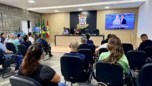 Prefeitura de Camboriú CDL reunião,desenvolvimento econômico Camboriú SC,plano Nova Camboriú projetos,empresários Camboriú investimentos,CDL Camboriú comércio local,empreendedorismo Camboriú Santa Catarina,projetos urbanos Camboriú 2026,economia regional SC negócios,parceria prefeitura empresários Camboriú,geração emprego renda Camboriú