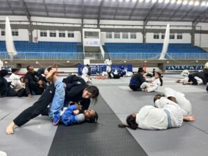 jiu-jítsu Balneário Camboriú,BC Sports Week programação,Ginásio da Barra evento esportivo,esporte Santa Catarina projetos sociais,Fundação Municipal de Esportes FME BC,circuito Mormaii jiu-jítsu 2026,competição jiu-jítsu SC,Rayron Gracie seminário BC,karatê Balneário Camboriú aula,esporte inclusão social SC,desenvolvimento esportivo jovens,eventos esportivos BC 2026,jiu-jítsu benefícios saúde,treinamento artes marciais SC,atletas projetos sociais FME