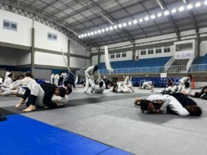 jiu-jítsu Balneário Camboriú,BC Sports Week programação,Ginásio da Barra evento esportivo,esporte Santa Catarina projetos sociais,Fundação Municipal de Esportes FME BC,circuito Mormaii jiu-jítsu 2026,competição jiu-jítsu SC,Rayron Gracie seminário BC,karatê Balneário Camboriú aula,esporte inclusão social SC,desenvolvimento esportivo jovens,eventos esportivos BC 2026,jiu-jítsu benefícios saúde,treinamento artes marciais SC,atletas projetos sociais FME