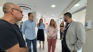 Hospital Santo Antônio Itapema,saúde Itapema SC,Carlos Humberto visita hospital,leitos UTI Itapema,Governo Santa Catarina saúde,hospital Itapema capacidade,infraestrutura saúde SC,atendimento hospitalar Itapema,investimento saúde pública SC,ampliação hospital Itapema,gestão saúde Santa Catarina,leitos internação Itapema,secretário saúde SC visita,política saúde Itapema,demanda hospital regional SC