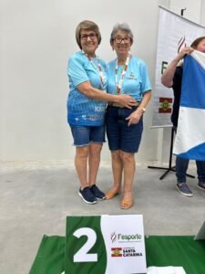 Itapema JASTI 2026,canastra terceira idade Itapema,Jogos Abertos Terceira Idade SC,Fesporte competição idosos,esporte terceira idade Santa Catarina,Itapema ouro canastra masculino,Itapema prata canastra feminino,etapa microrregional JASTI Itapema,envelhecimento ativo esporte público,competição idosos Joinville JASTI,atletas 60+ Santa Catarina,política pública esporte idosos,eventos esportivos Itapema SC,JASTI fase estadual Joinville,canastra competição Santa Catarina