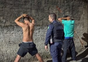 Operação BC+Segura,Guarda Municipal Balneário Camboriú,segurança pública BC,operação policial Santa Catarina,policiamento Balneário Camboriú,ROMU BC,K9 guarda municipal,drones segurança pública,bairros Centro e Pioneiros BC,ação preventiva segurança,fiscalização urbana SC,monitoramento por drones BC,ordem pública Balneário Camboriú,patrulhamento noturno SC,segurança em praias SC