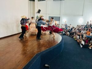 Encontro Internacional de Etnias Itapema,eventos culturais Itapema SC,programação cultural Itapema abril,turismo cultural Santa Catarina,festival cultural Itapema,intercâmbio cultural Brasil,apresentações folclóricas Itapema,eventos em Itajaí Balneário Camboriú,cultura internacional Brasil,festival de etnias SC,turismo eventos Itapema,programação abril Itapema,eventos gratuitos Santa Catarina,cultura e turismo SC,festival cultural litoral catarinense