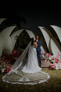 estilista Laurentino SC,Greicy de Andrade vestido noiva,moda festa Santa Catarina,vestido noiva feito à mão,costura sob medida SC,Alto Vale do Itajaí moda,estilista catarinense destaque,vestido noiva 20 horas,confecção vestidos festa SC,mercado moda catarinense,empreendedorismo feminino moda,ateliê Laurentino expansão,moda personalizada Brasil,estilista Blumenau vestidos,crescimento moda festa SC