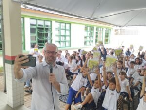 oficinas santa paulina escolas sc,projeto cultural camboriú tijucas canelinha nova trento,livro amabile visintainer oficinas,cultura regional santa catarina educação,história santa paulina sc escolas,oficinas culturais estudantes sc,caminho amabilissimo roteiro turístico,cultura gastronômica catarinense livro,projeto lei rouanet cultura sc,havan grupo gutemburgo apoio cultural,rede cooper projeto cultural,oficina das palavras projetos culturais,educação cultural santa catarina jovens,memória e território sc oficinas,desenvolvimento cultural escolas públicas