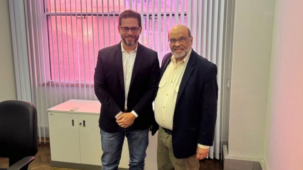 BRDE Ancine parceria,Fundo Setorial do Audiovisual FSA,financiamento audiovisual Brasil,setor audiovisual brasileiro,economia criativa Brasil,Ancine Rio de Janeiro,BRDE financiamento cultura,indústria cinematográfica brasileira,Funcines financiamento cinema,investimentos audiovisual Brasil,políticas públicas audiovisual,crédito audiovisual BRDE,desenvolvimento setor audiovisual,inovação indústria criativa,mercado audiovisual Brasil