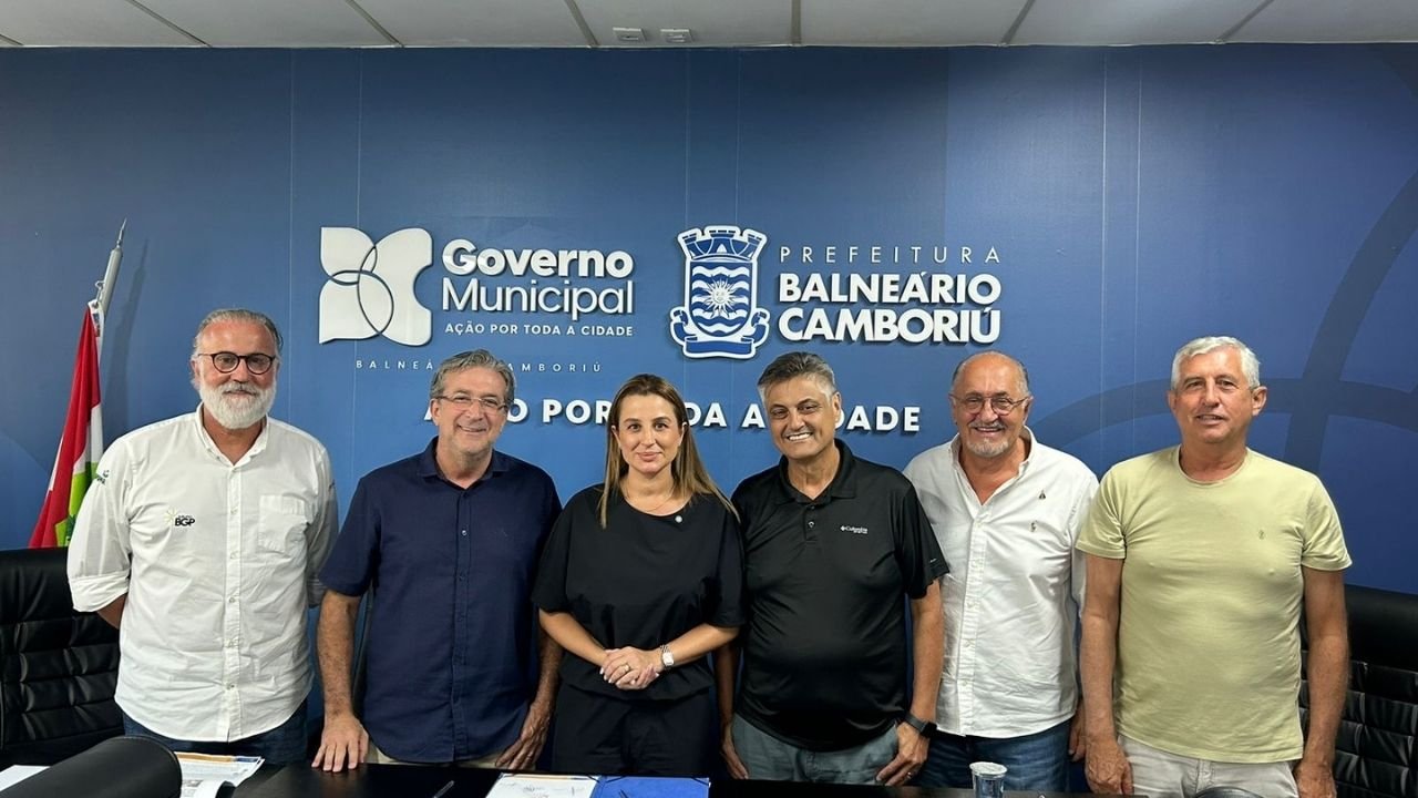 obra br 101 balneário camboriú,acessos br 101 sc,mobilidade urbana balneário camboriú,trânsito bairro dos estados bc,avenida das flores congestionamento,planaterra obra sc,arteris br 101 obras,infraestrutura viária santa catarina,melhoria trânsito bc,sistema binário bairro dos estados,acesso rodovia federal bc,desenvolvimento urbano balneário camboriú,obras públicas sc,tráfego br 101 melhorias,investimento mobilidade urbana