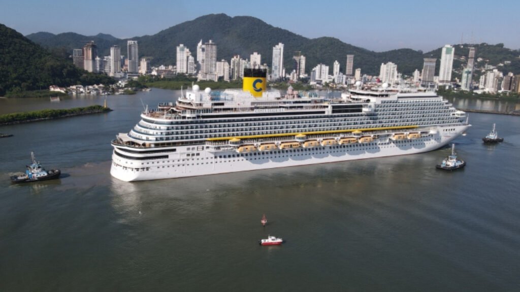 Porto de Itajaí cruzeiros América do Sul,turismo Itajaí Santa Catarina cruzeiros,CLIA ranking cruzeiros Brasil Itajaí,economia Itajaí impacto cruzeiros,temporada cruzeiros 2026 SC passageiros,Costa Diadema Itajaí chegada,novo terminal cruzeiros Itajaí projeto,investimento porto Itajaí R$300 milhões,turismo marítimo Santa Catarina crescimento,hub cruzeiros Brasil Itajaí,desenvolvimento urbano Itajaí porto,mercado turístico cruzeiros SC,passageiros cruzeiros gastos Itajaí,setor turismo marítimo Brasil dados,porto Itajaí expansão infraestrutura