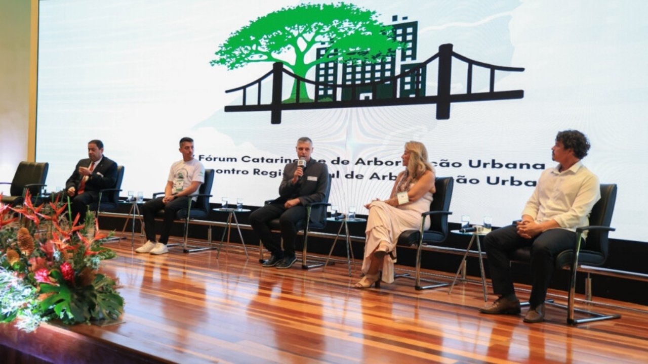 arborização urbana santa catarina,ales c fórum arborização,sustentabilidade cidades sc,políticas públicas meio ambiente brasil,planejamento urbano arborização,infraestrutura verde cidades,fórum arborização urbana florianópolis,sociedade brasileira arborização urbana sbau,ministério meio ambiente plano arborização,desenvolvimento urbano sustentável sc,cobertura arbórea cidades brasil,gestão ambiental urbana,eventos meio ambiente santa catarina,arborização qualidade de vida cidades,soluções baseadas na natureza urbanismo