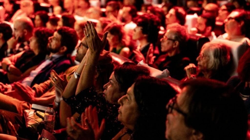 política de arranjos regionais do audiovisual,audiovisual no Brasil,investimentos cultura Brasil,fundo setorial do audiovisual,Ministério da Cultura Brasil,ANCINE investimentos,economia criativa Brasil,desenvolvimento audiovisual regiões,produção audiovisual brasileira,incentivo cultura Brasil,audiovisual estados Brasil,investimento audiovisual Norte Nordeste,política cultural federal Brasil,mercado audiovisual brasileiro,projetos audiovisuais financiamento