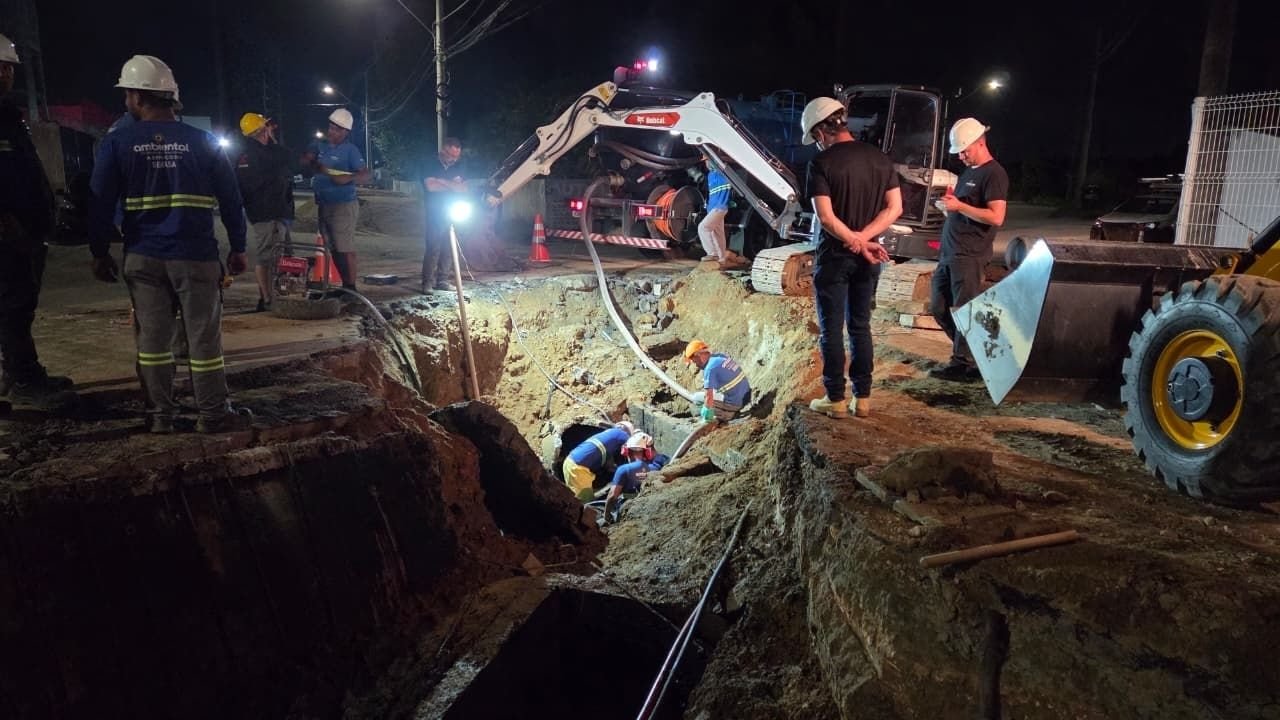 adutora Itajaí,vazamento adutora Itajaí,abastecimento de água Itajaí,Semasa Itajaí,reparo adutora Santa Catarina,falta de água Itajaí hoje,ETA São Roque,sistema de água Navegantes,saneamento básico Santa Catarina,abastecimento Navegantes SC,retorno da água Itajaí,infraestrutura hídrica SC,consumo consciente água,normalização abastecimento Itajaí,problema de água Navegantes,rede de abastecimento SC