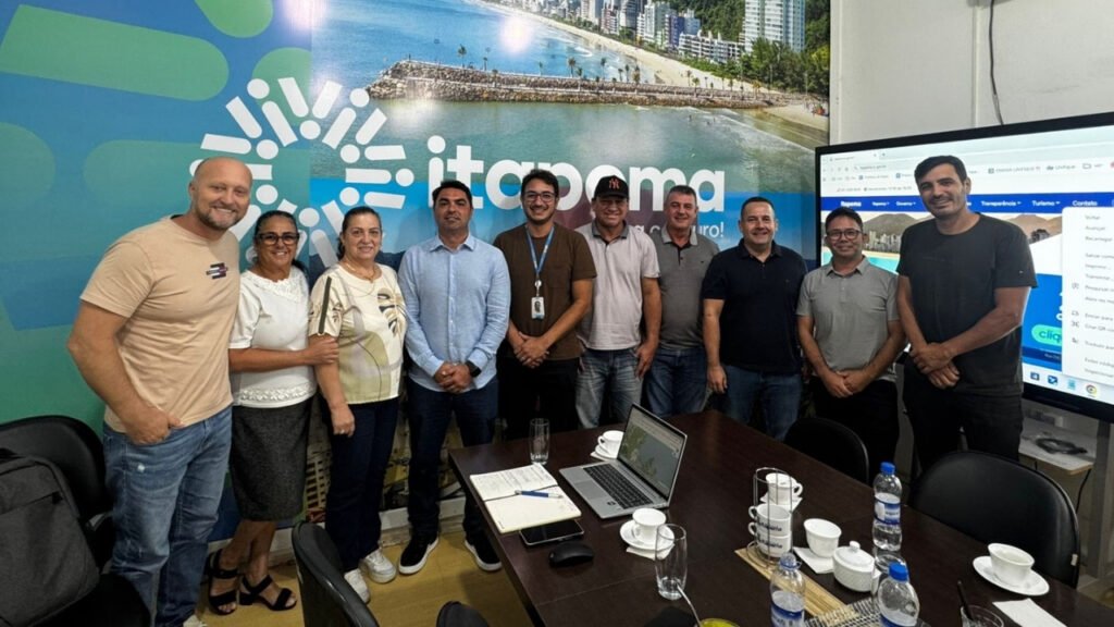 Celesc Itapema rede elétrica melhorias,queda de energia Itapema SC,infraestrutura elétrica Itapema,reunião prefeitura Celesc Itajaí,demanda energia Itapema crescimento cidade,obras rede elétrica SC Celesc,fornecimento energia Itapema problemas,vereadores Itapema cobrança Celesc,planejamento energia elétrica SC,desenvolvimento urbano Itapema energia,sistema elétrico Itapema reforço rede,serviços públicos energia SC,expansão rede elétrica Itapema,Celesc Itajaí demandas regionais,energia elétrica Santa Catarina Itapema