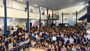 Escola Gaspar da Costa Moraes Itajaí,escola 103 anos Itajaí,educação Itajaí SC,escola mais antiga Itajaí,rede municipal de ensino Itajaí,evento escolar Itajaí,comunidade escolar Fazenda Itajaí,história da educação SC,escolas tradicionais Santa Catarina,ensino público Itajaí,aniversário escola Itajaí,banda escolar apresentação,hino escolar Itajaí,desenvolvimento educacional SC,educação básica Santa Catarina