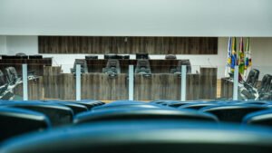 Câmara de Balneário Camboriú sessão 2026,projetos de lei BC hoje,Legislativo Balneário Camboriú pauta,saúde educação segurança BC,projetos municipais SC votação,Programa Escola Mais Forte BC,apoio psicológico escolar BC,Celesc investimentos Balneário Camboriú,Polícia Militar BC verão 2026,UDESC transporte universitário BC,política municipal Santa Catarina,Câmara vereadores BC projetos,legislação municipal BC,sessão Câmara BC ao vivo,decisões políticas Balneário Camboriú