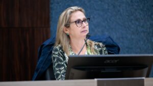 Alerta Mulher Itajaí,aplicativo Conectaí segurança,Guarda Municipal Itajaí atendimento,violência contra mulher SC,medidas protetivas Itajaí,segurança pública Santa Catarina,fiscalização políticas públicas SC,proteção mulheres tecnologia Brasil,resposta Guarda Municipal SC,aplicativo segurança mulheres Brasil,vereadora Itajaí requerimento,dados uso Alerta Mulher,atendimento emergencial mulheres SC,política pública segurança feminina,sistema proteção mulheres SC