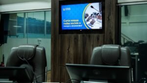 Câmara de Balneário Camboriú,sessão Câmara BC 28 abril,projetos de lei Balneário Camboriú,Escola Mais Forte Balneário Camboriú,Festa da Tainha patrimônio cultural,estágio estudantes Balneário Camboriú,legislação municipal SC,política municipal Santa Catarina,pauta Câmara BC hoje,vereadores Balneário Camboriú projetos,educação municipal SC,cultura Balneário Camboriú,administração pública municipal,leis municipais SC,sessão legislativa Balneário Camboriú