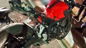 acidente Itajaí São Vicente,motociclista morto Itajaí,Codetran ocorrência trânsito,acidente fatal Santa Catarina,segurança viária Itajaí SC,colisão motocicleta Itajaí,trânsito São Vicente Itajaí,acidente com vítima fatal SC,SAAT atendimento acidente,ocorrência trânsito noite Itajaí,investigação acidente Itajaí,trânsito urbano SC,colisão muro residência Itajaí,fatalidade trânsito Brasil,mobilidade urbana segurança