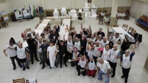 associação madre teresa itajaí saúde,casa acolhimento pacientes sus sc,solidariedade saúde itajaí amt,apoio pacientes tratamento saúde sc,voluntariado associação madre teresa,terceiro setor saúde santa catarina,hospital marieta apoio projetos,banco perucas lenços pacientes,assistência social saúde itajaí,doação associação madre teresa planos,impacto social saúde comunidade sc,acolhimento pacientes fora domicílio,benefícios associados amt descontos,projetos sociais saúde sc,desenvolvimento saúde itajaí terceiro setor