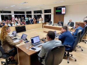 câmara de navegantes aprovação,calendário oficial navegantes,projeto de lei navegantes 2026,igreja santos dos últimos dias navegantes,sessão câmara navegantes,política municipal santa catarina,vereadores navegantes indicações,infraestrutura urbana navegantes,homenagens câmara navegantes,joguinhos abertos santa catarina xadrez,conselheiros tutelares navegantes,educação municipal navegantes,desenvolvimento urbano navegantes,leis municipais navegantes,poder legislativo navegantes